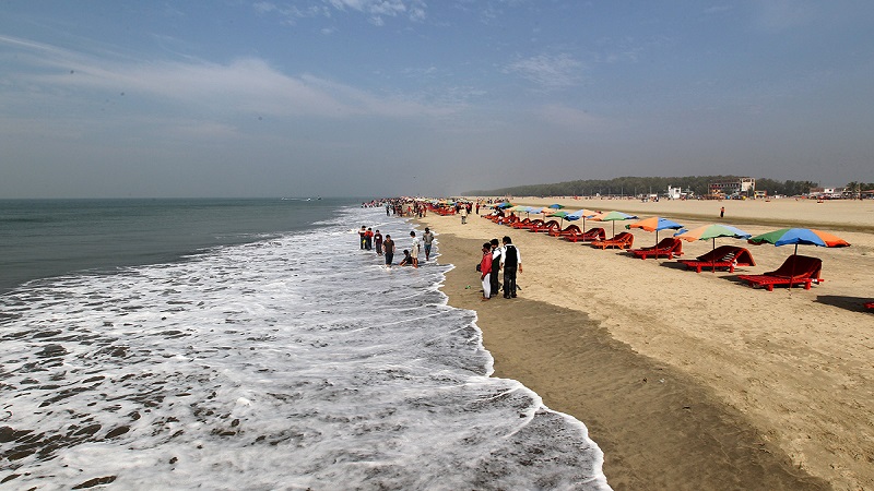 31st at Cox's Bazar: Strict ban on outdoor events, but hotels buzzing - Vimarsana News